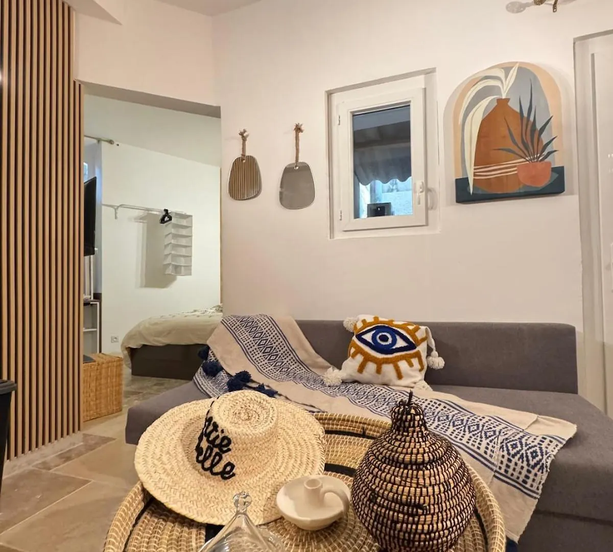 Apartment Appartement Avec Bain A Remous & Patio Avignon